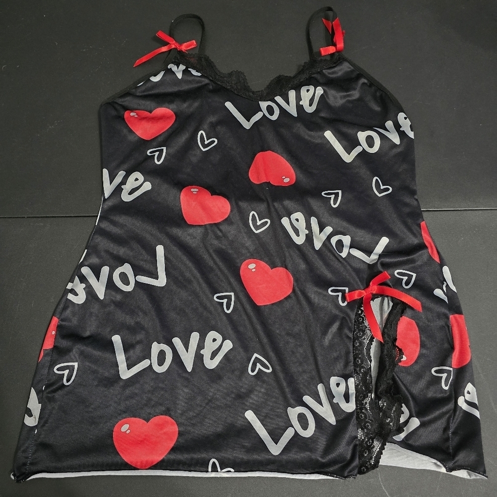 Love Print Black and Red Night Top Womens Size XXL Unbranded